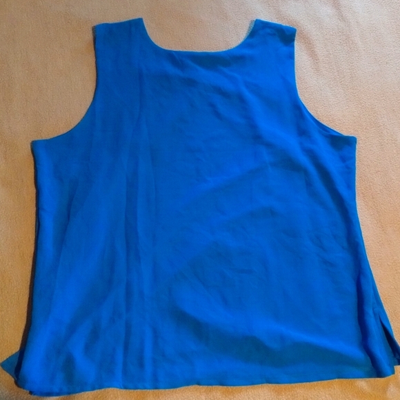 Midnight Velvet top with sequin and beaded details - Picture 2 of 9